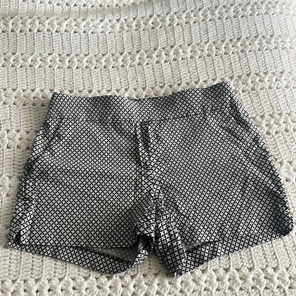 New York and Company Patterned Shorts